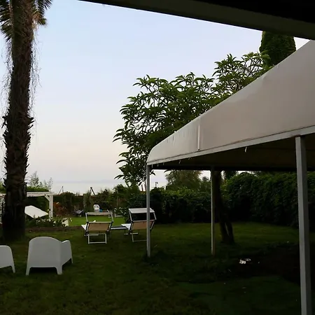 Acquabianca Nyaraló