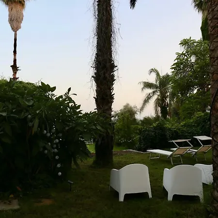 別荘 Acquabianca アーチ・カステッロ