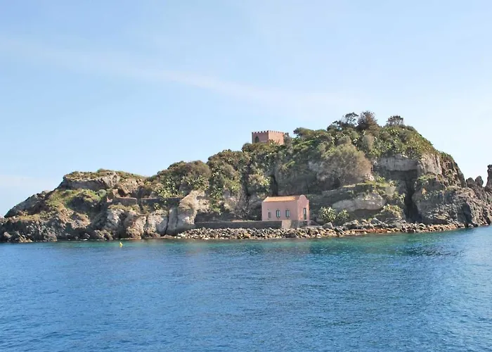 Acquabianca * Aci Castello